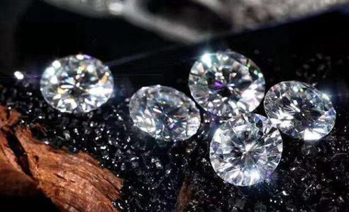 你买过人造钻石吗 价格便宜,制造只要几分钟,学会辨别,小心被坑钱